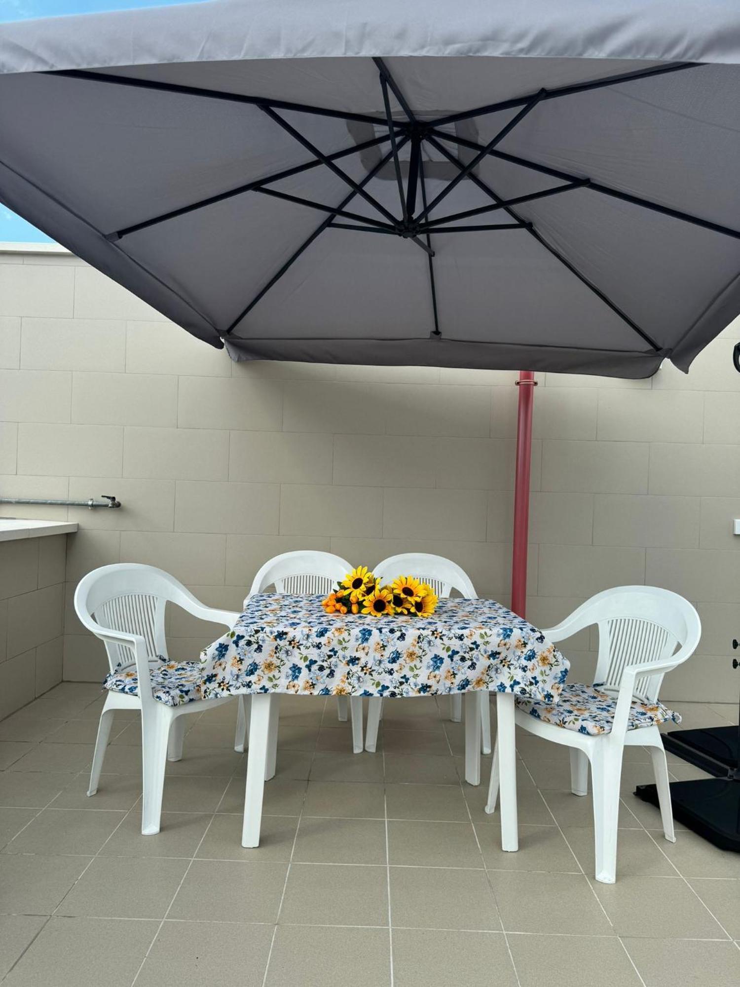 Casa Vacanze La Perla Rara 塔兰托 外观 照片
