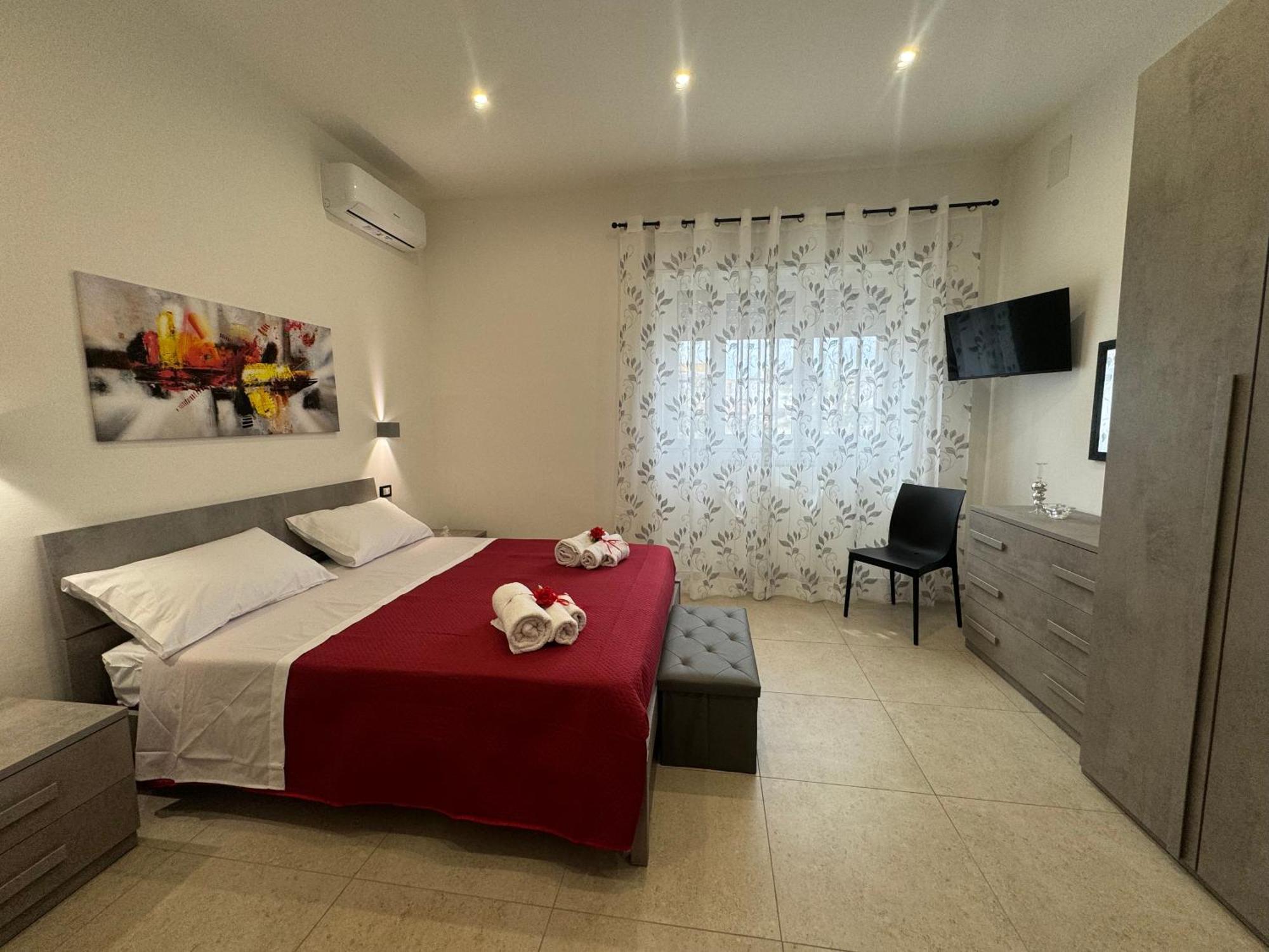 Casa Vacanze La Perla Rara 塔兰托 外观 照片